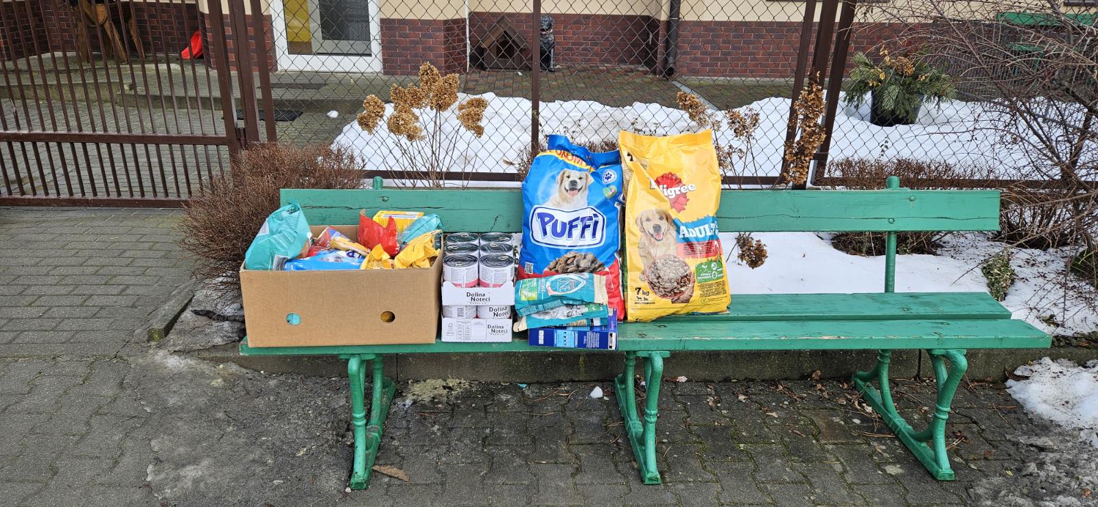 Świetlica Zespołu Szkół w Białobrzegach Kubis Marta i Agata Kula